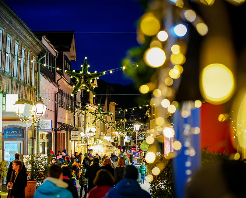 Combine your visit to BOTTA with a walk through the Christmas market in Königstein.