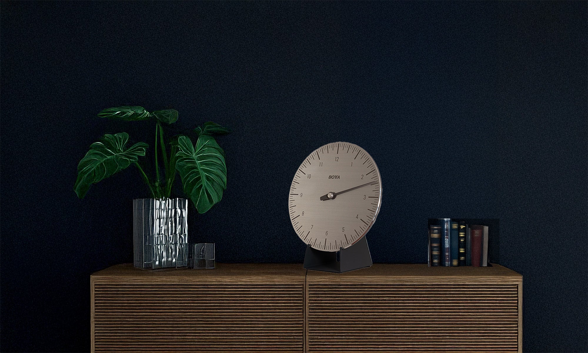 Ständer für Wanduhr