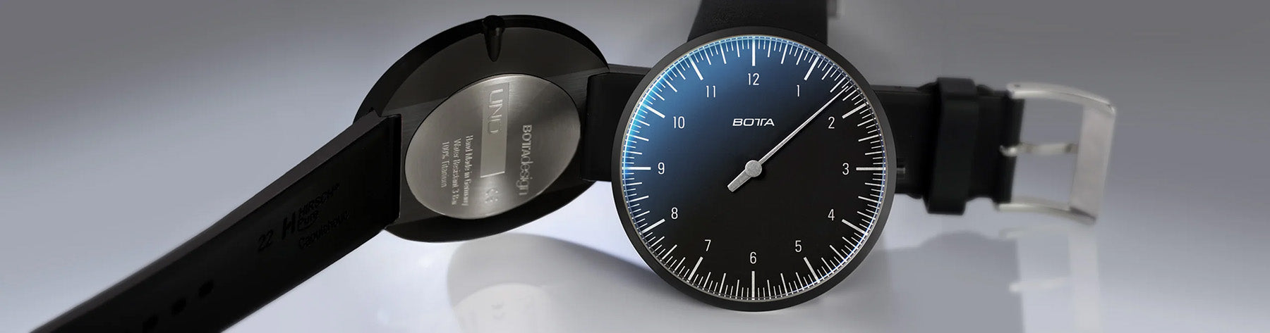 UNO One-hand Quartz watch