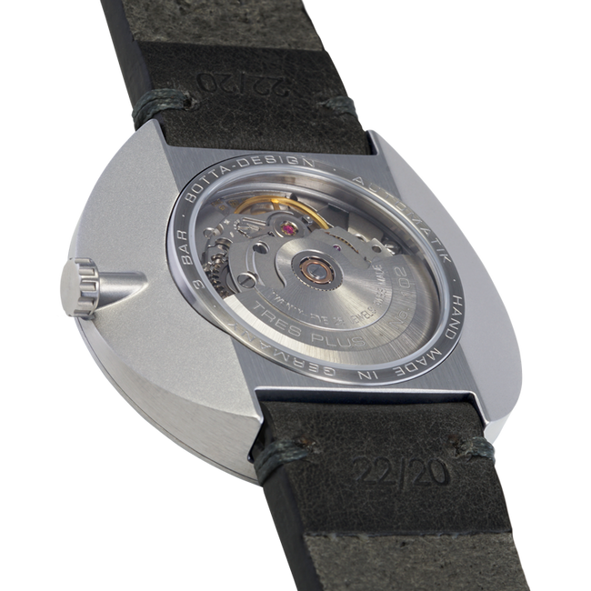 The TRES automatic movement
